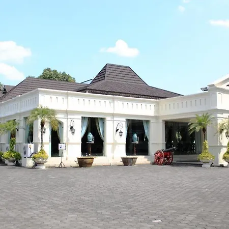 Ommaya Hotel & Resort-3